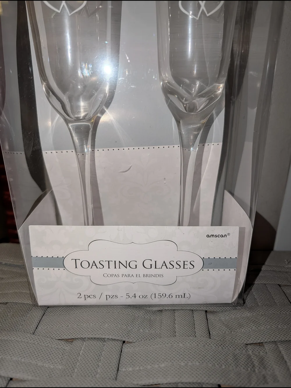 Bride & Groom Champagne Flutes - Picture 2 of 6